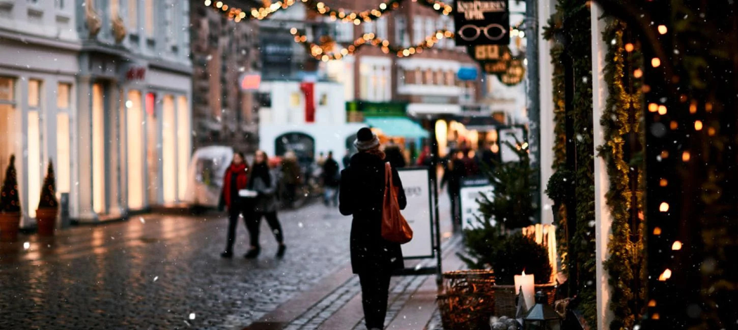 Juleshopping-i-Vestergade-i-Aarhus_SNE.jpg